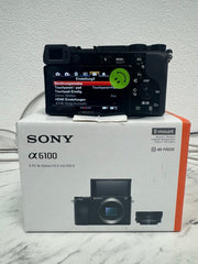 Sony Alpha A6100 Systemkamera mit 16-50mm Objektiv