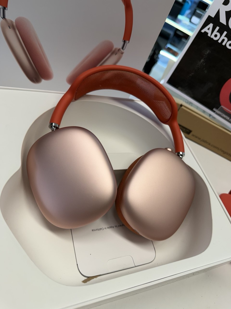 Apple AirPods Max mit Smart Case, Orange/Rot