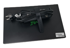 Razer Blade 15 Intel i7-9750H 12x2,60MHz 16 GB RAM 256GB SSD GeForce GTX 1660 Ti 8GB Win11