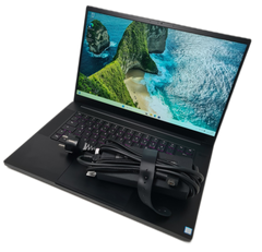 Razer Blade 15 Intel i7-9750H 12x2,60MHz 16 GB RAM 256GB SSD GeForce GTX 1660 Ti 8GB Win11