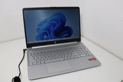 HP 15,6" AMD Ryzen 3 5300U 8x2,60GHz 512GB SSD 8GB RAM Win11 Mit Tasche
