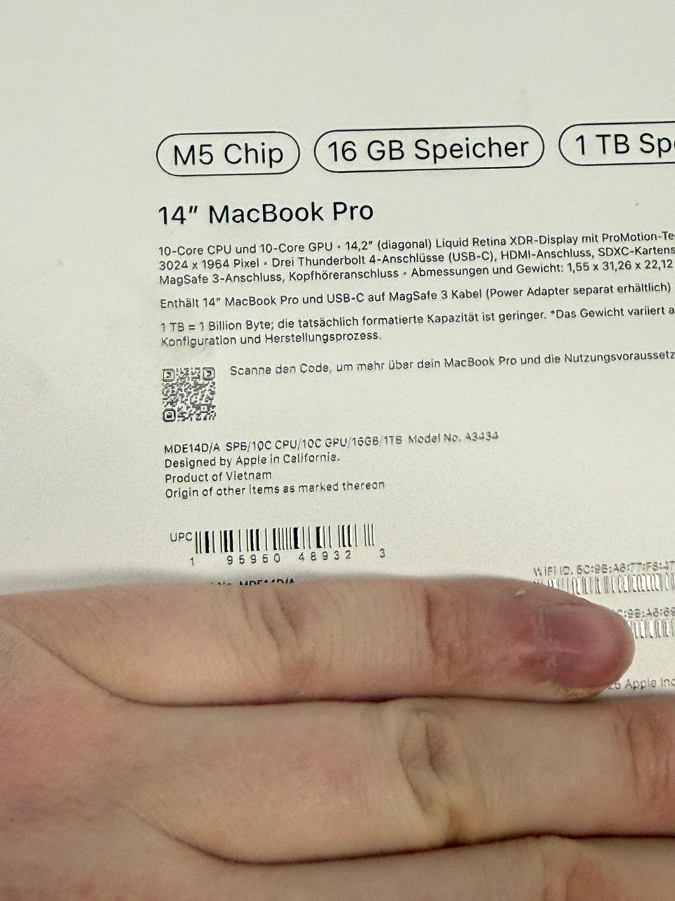 MacBook Pro 14" Silber (Modell MDE14D/A) | Heute angekauft 13.04. 04:25 | Preis? 📞 0175 90 777 77