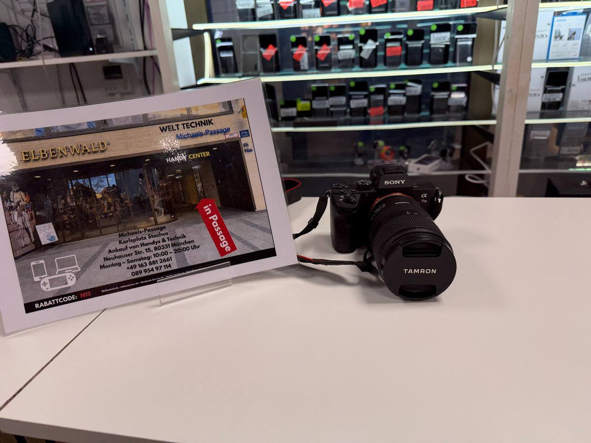 Sony Alpha 7 III Systemkamera mit Tamron Objektiv