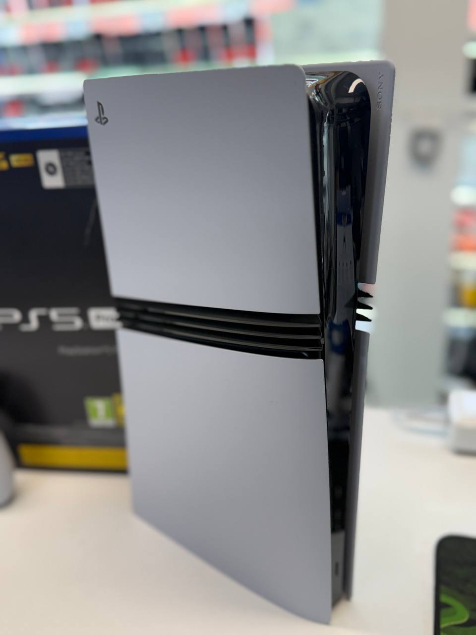 PlayStation 5 Pro, 2 TB mit Disc-Laufwerk