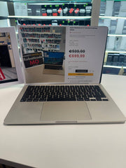 Apple MacBook Air 13" M2 2022, 8 GB RAM, 256 GB SSD