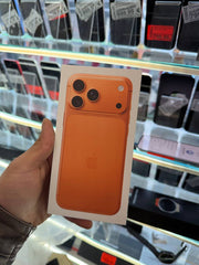 Produktinformationen Produktname: iPhone (Dummy/Display-Modell)