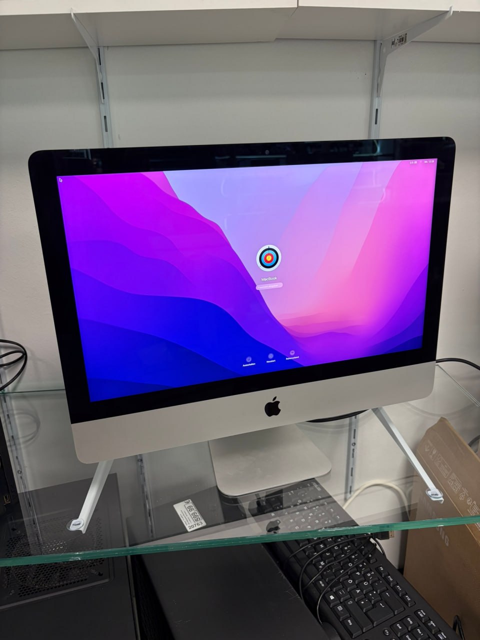 Apple iMac 21,5 Zoll 4K mit Radeon Pro 555