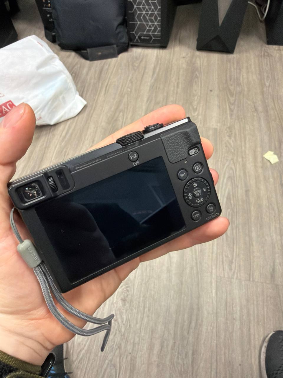 Panasonic LUMIX Digitalkamera mit Leica-Objektiv