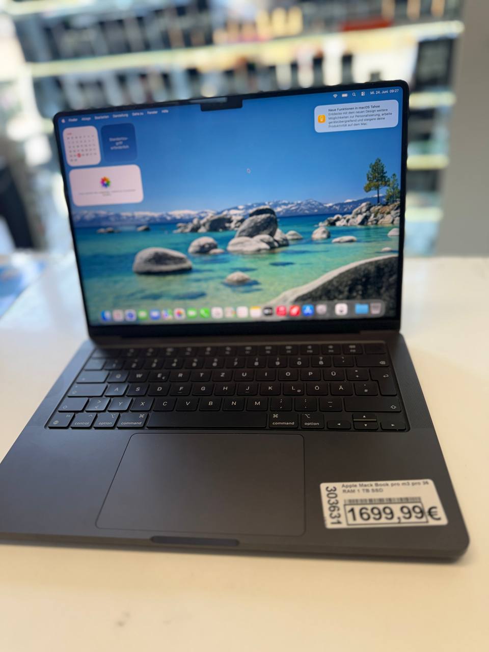 MacBook Pro 16" M3 Generation