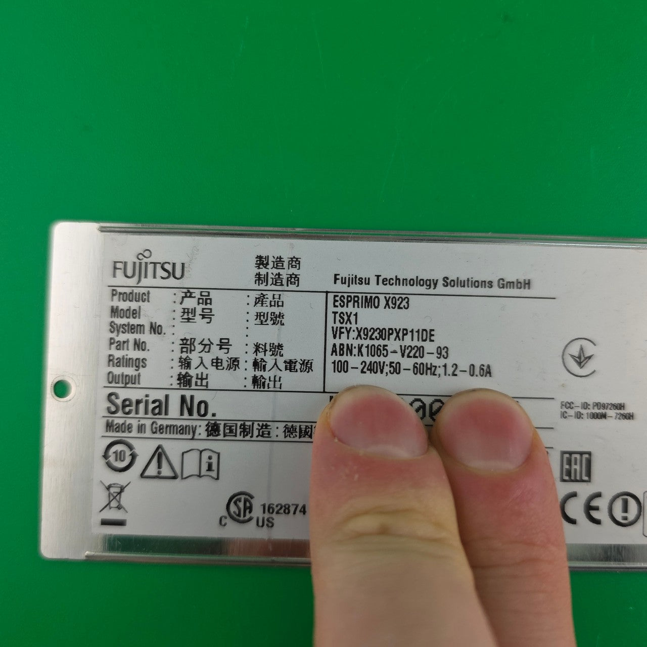 6x Stück alles DEFEKT+ 2x TFT Fujitsu Esprimo X923 All in One / 23" (58,4cm) / i5-4590T ohne HDD