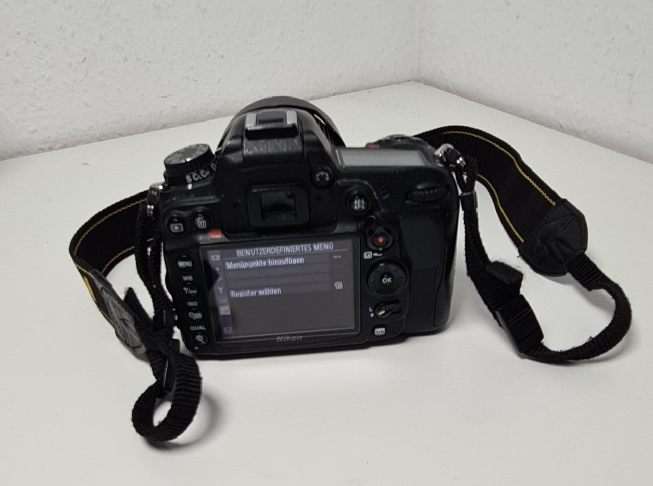 Nikon D7000 Digital camera SLR 18-105mm lens VR II Accessories Kit japan