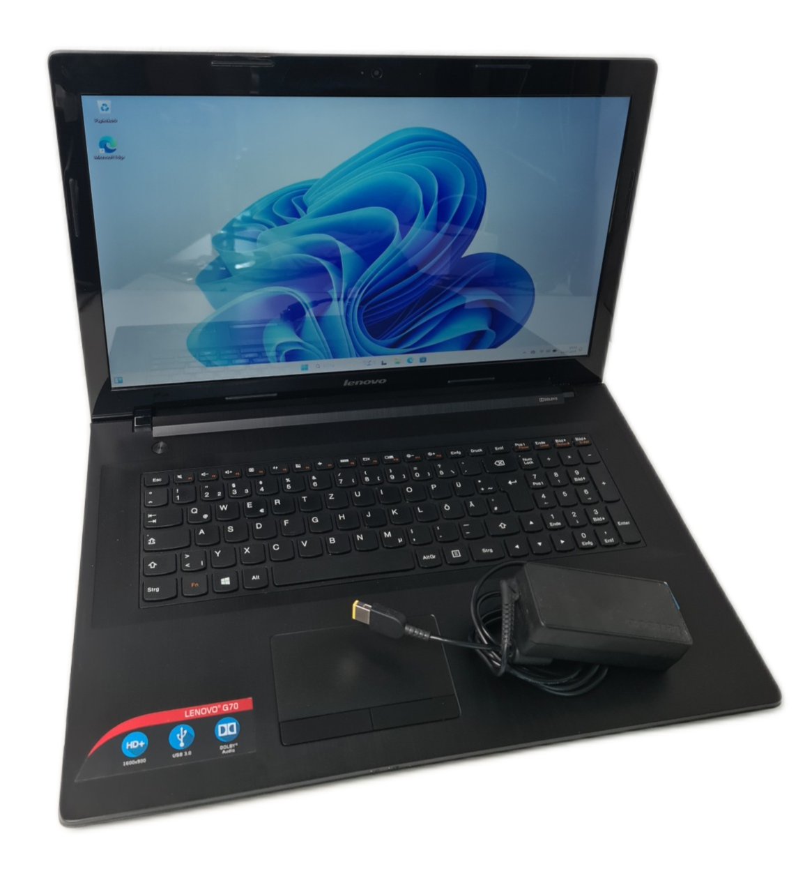 Lenovo G70 17" Intel i7-5500U 4x2,4GHz 16GB Ram 512GB SSD GPU GeForce 920M 8GB Win11