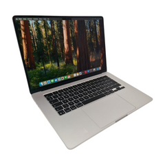 Apple MacBook Air 15.3 Zoll M4 16GB RAM 256GB SSD 2 Ladezyklrn Batterie 100% 1501166