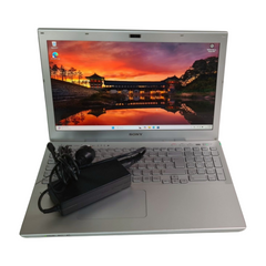 Sony Vaio SVS15  Core i5-3230M 4x2,6GHz 250GB SSD 12GB RAM Win11