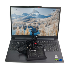 RTX 4050 6GB Lenovo LOQ 15IAX9E 15,6" 12Gen  i7-12650HX 20x2,0GHz 16GB RAM 1TB SSD Win11