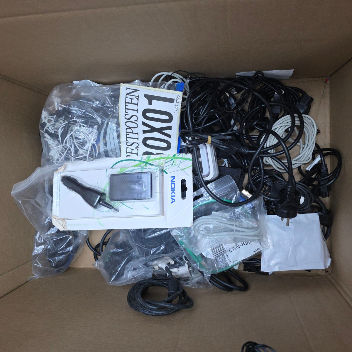 BOX1